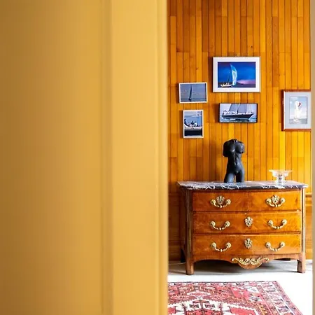 Maison Cognac Godet - Unique Demeure Historique