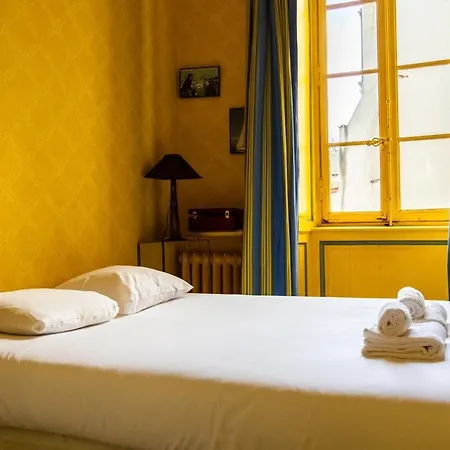 Maison d'hôtes Maison Cognac Godet - Unique Demeure Historique 4*