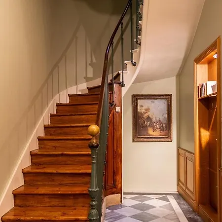 Maison Cognac Godet - Unique Demeure Historique Maison d'hôtes La Rochelle (Charente-Maritime)