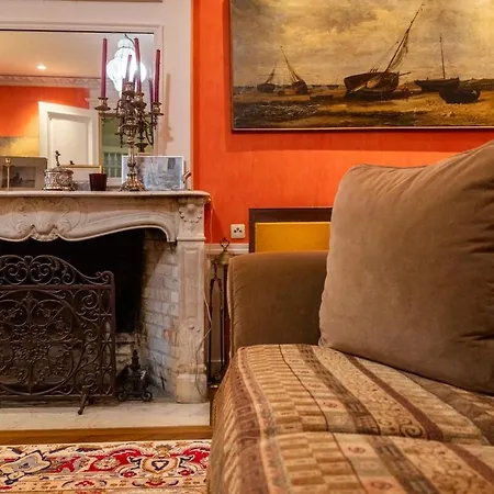 Maison Cognac Godet - Unique Demeure Historique