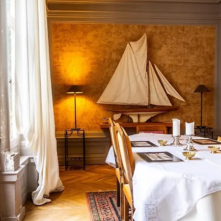 Maison Cognac Godet - Unique Demeure Historique Maison d'hôtes