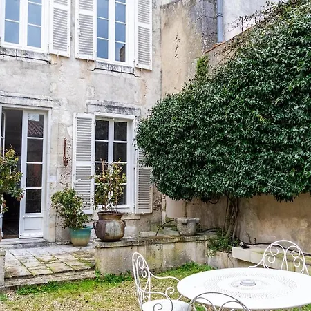 Maison Cognac Godet - Unique Demeure Historique 4* La Rochelle (Charente-Maritime)